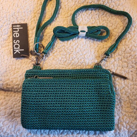 NIB The Sak Phone Crossbody Purse Clover size 8 x 5 - Picture 1 of 8